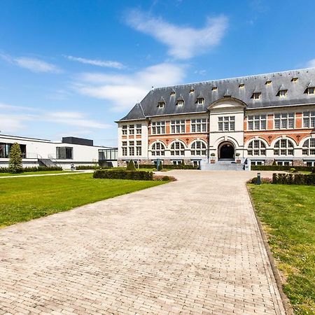 Terhills Hotel Maasmechelen Exterior foto