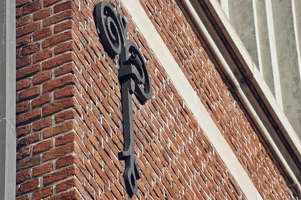 Terhills Hotel Maasmechelen Exterior foto